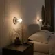 İki adet 5lamp Sakız Natural şeffaf cam duvar apliğinin yatak odasında yatak başının iki yanında kullanımı